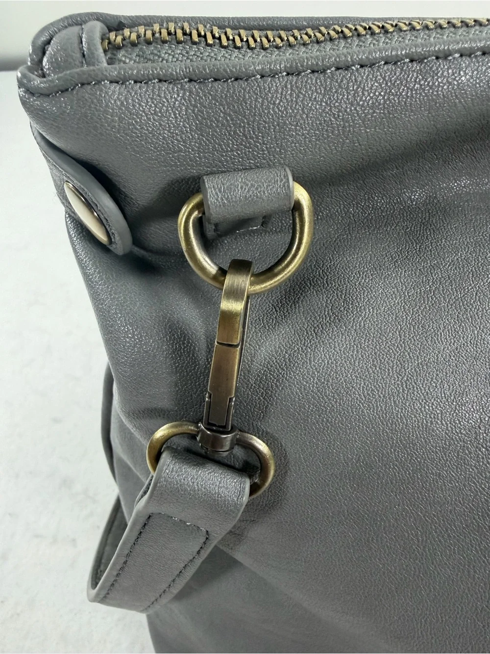 Antik Kraft‎ Gray Crossbody Bag Adjustable Strap Zip Top Purse